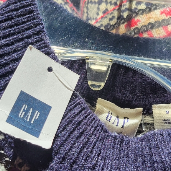 ❤️ GAP sweater - Picture 3 of 3